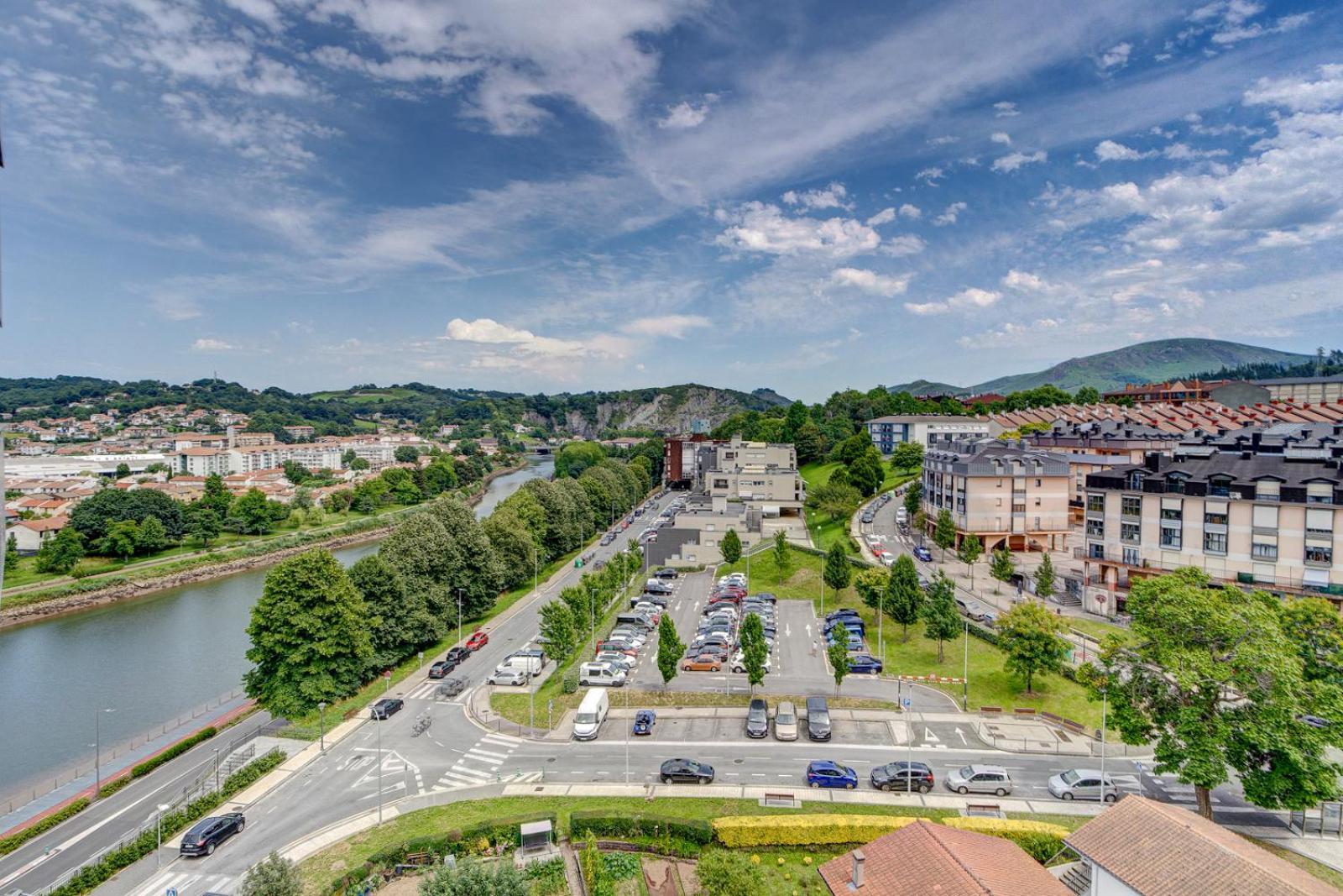Luminoso Atico Con Terraza, Irun, Parking, 4Pax Lägenhet Exteriör bild