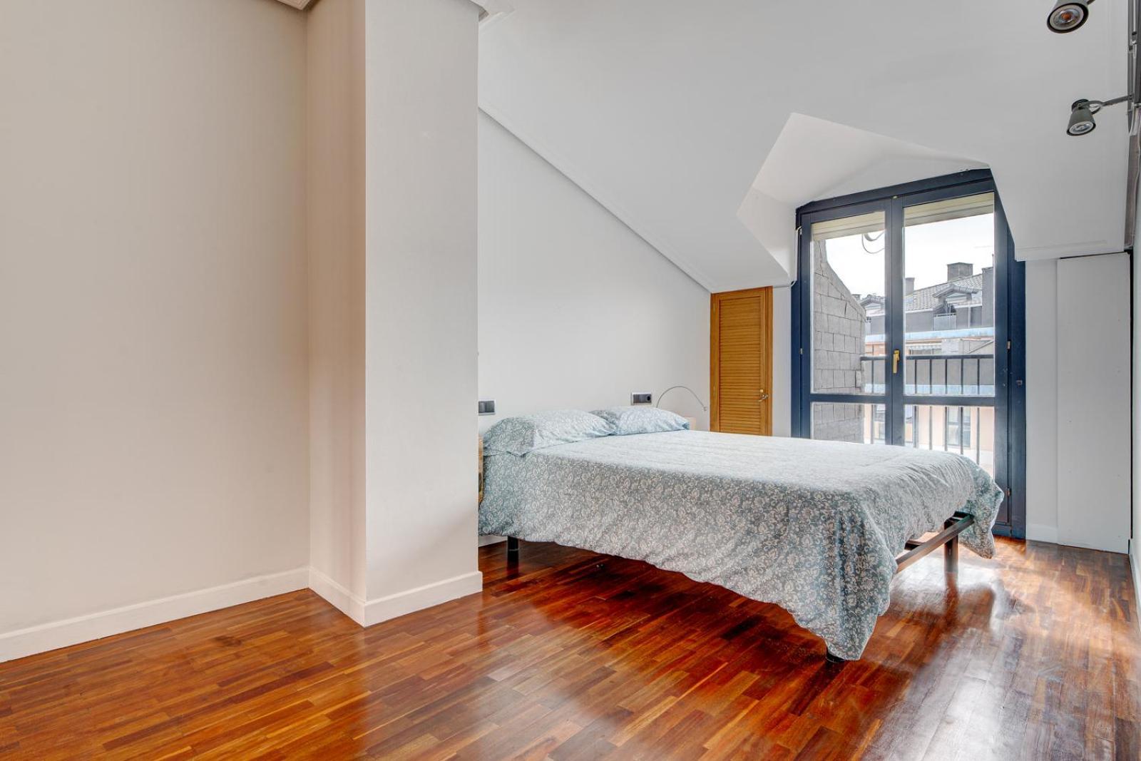 Luminoso Atico Con Terraza, Irun, Parking, 4Pax Lägenhet Exteriör bild